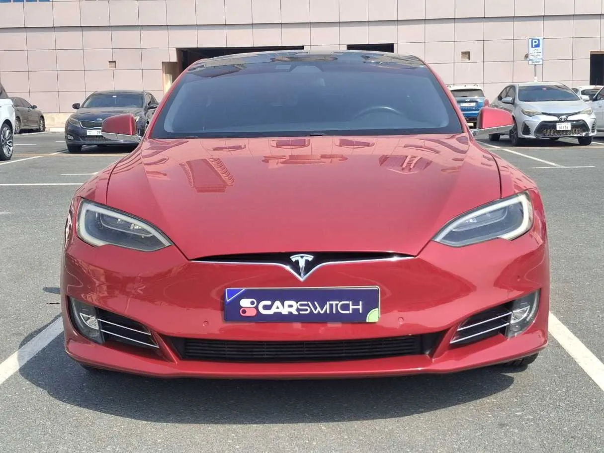 Car image 2