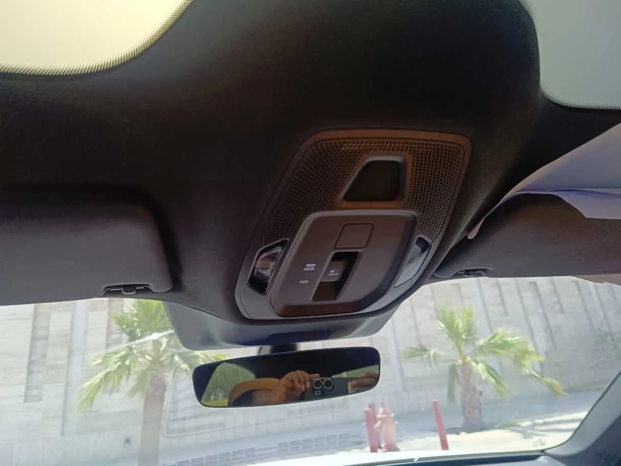 Car image 41