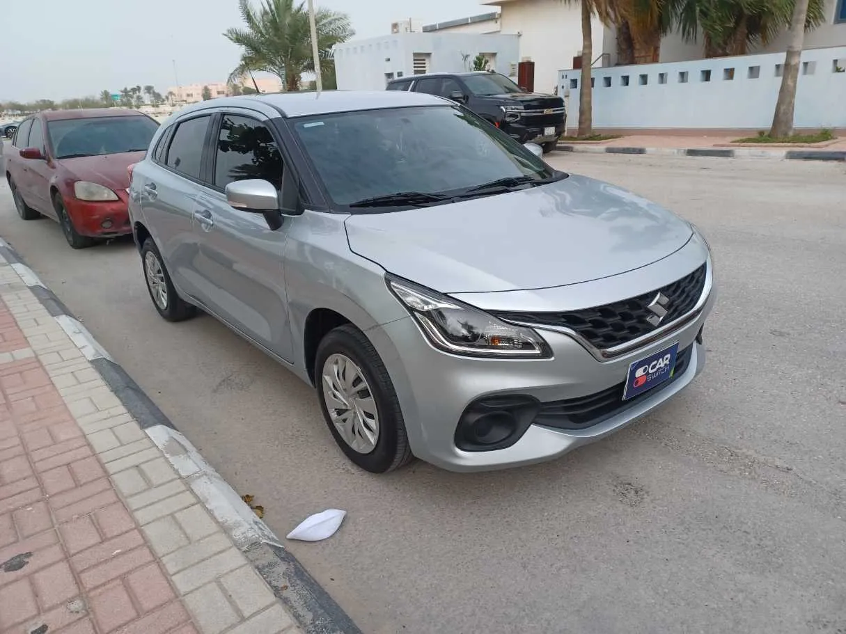 Car image 3
