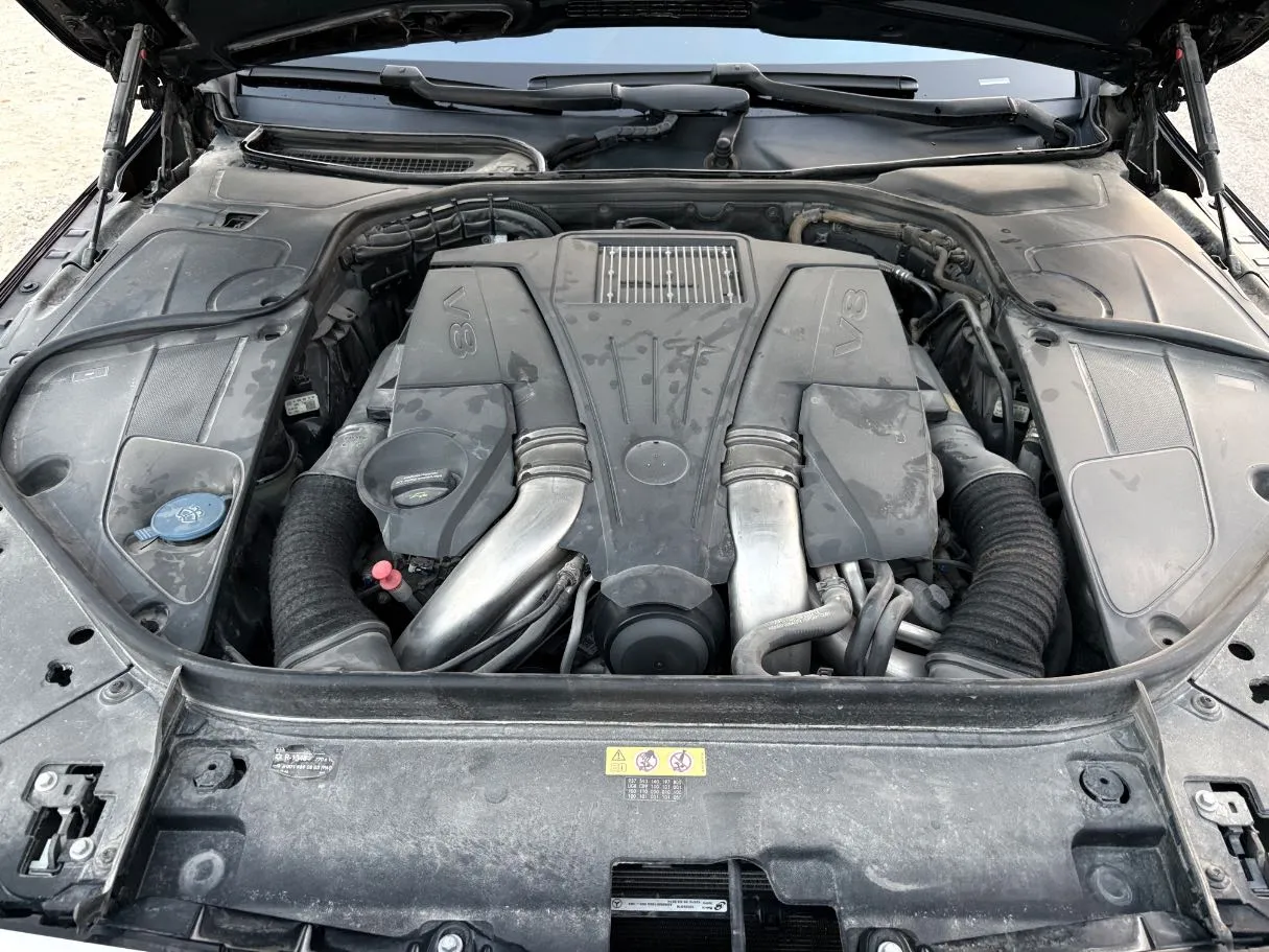 Car image 32