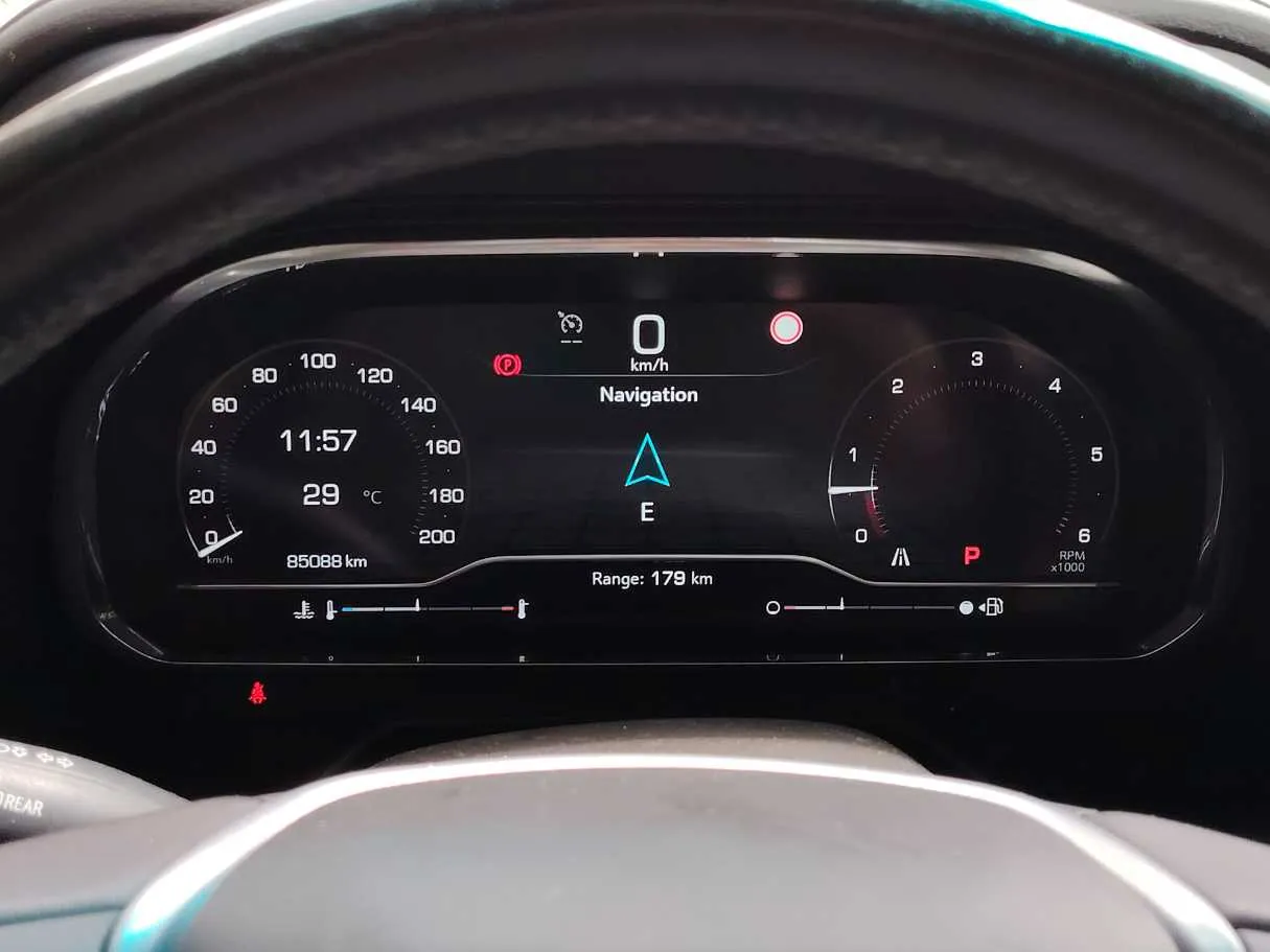 Car image 23