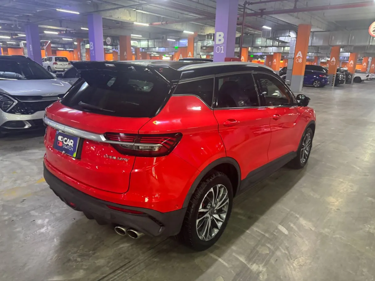 Car image 5