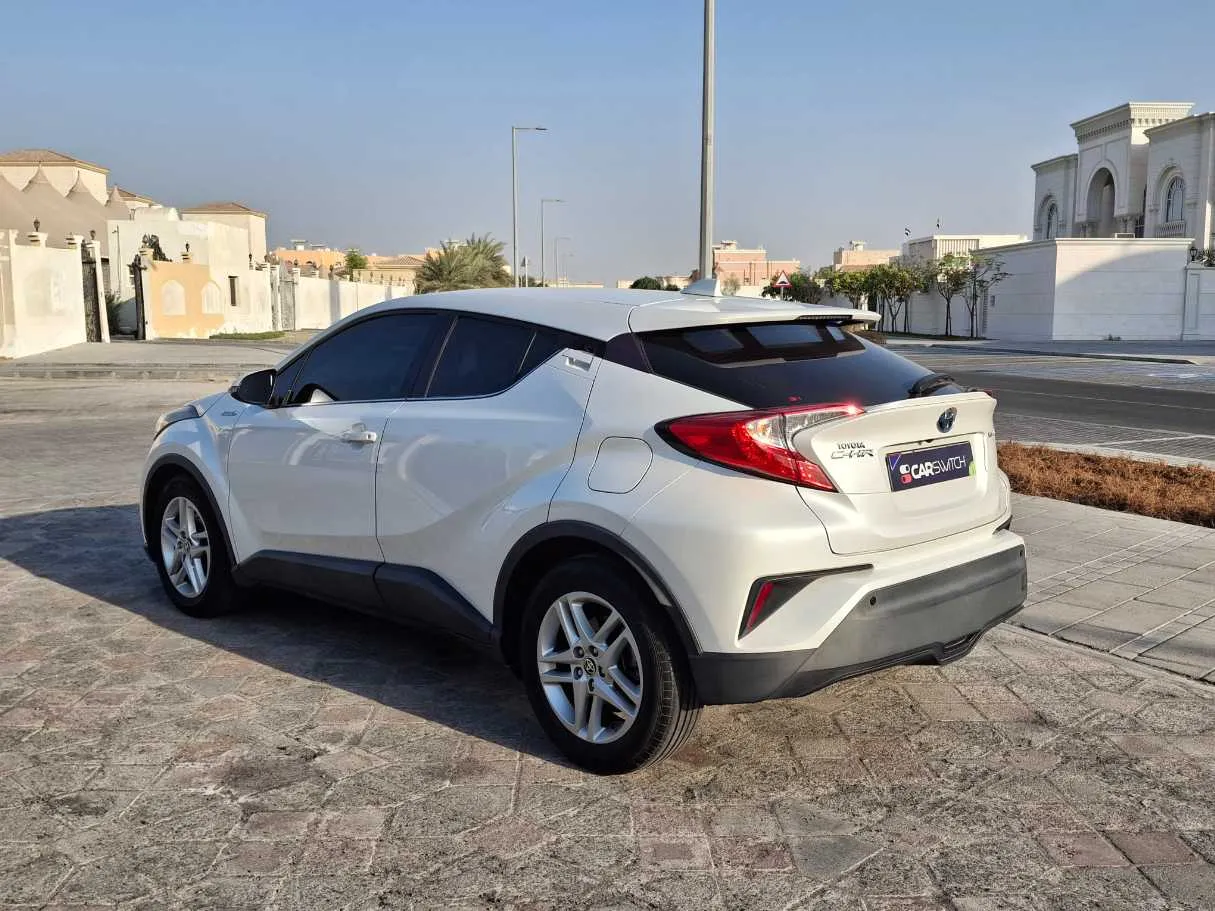 Car image 7