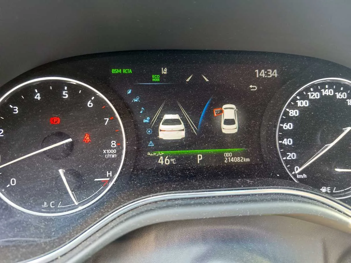 Car image 26