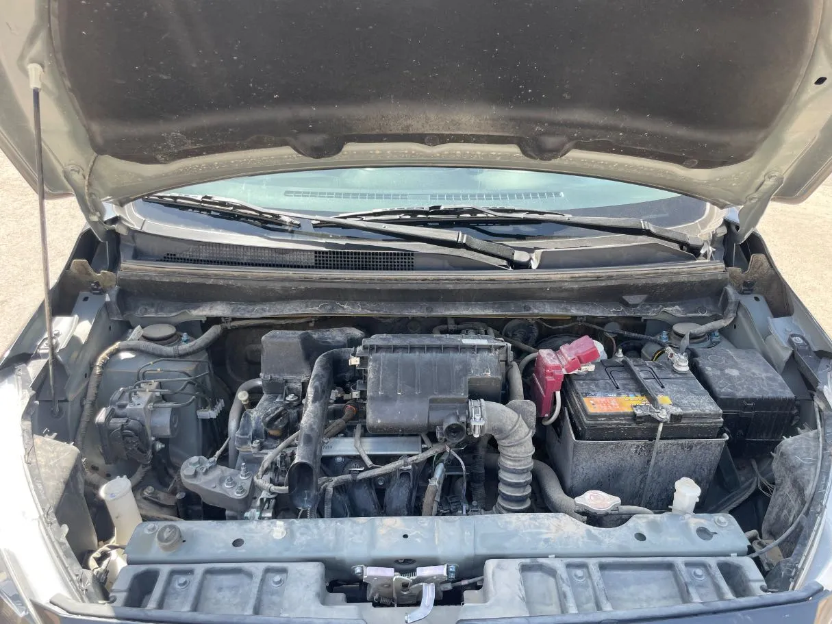 Car image 24