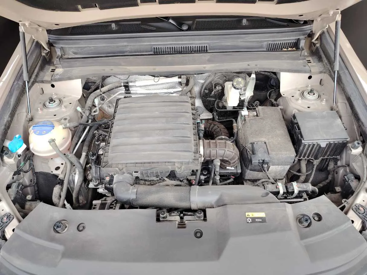 Car image 31
