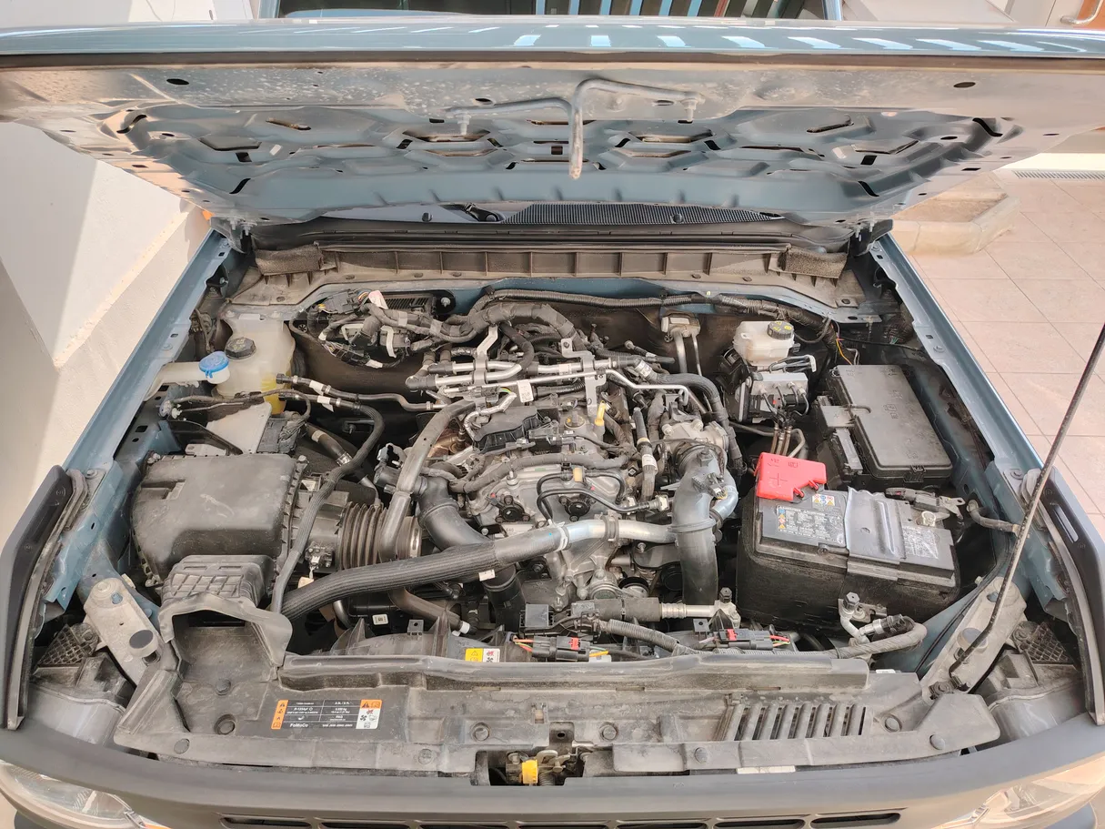 Car image 38