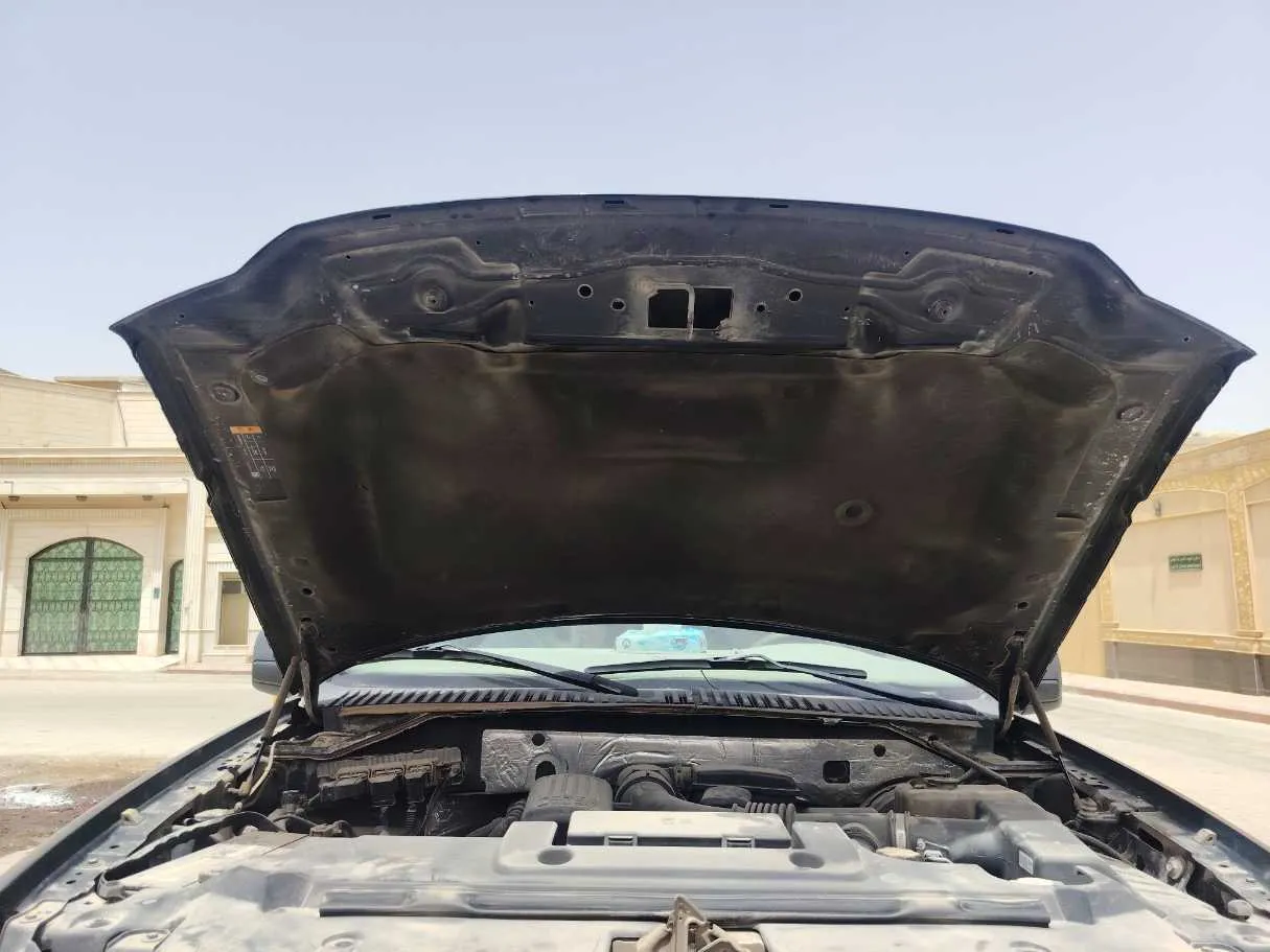 Car image 34