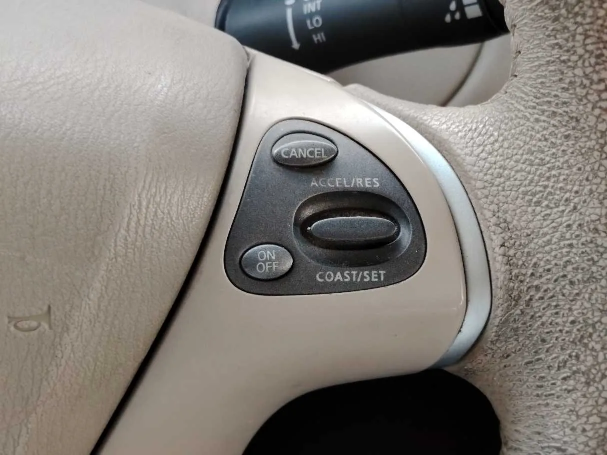 Car image 28