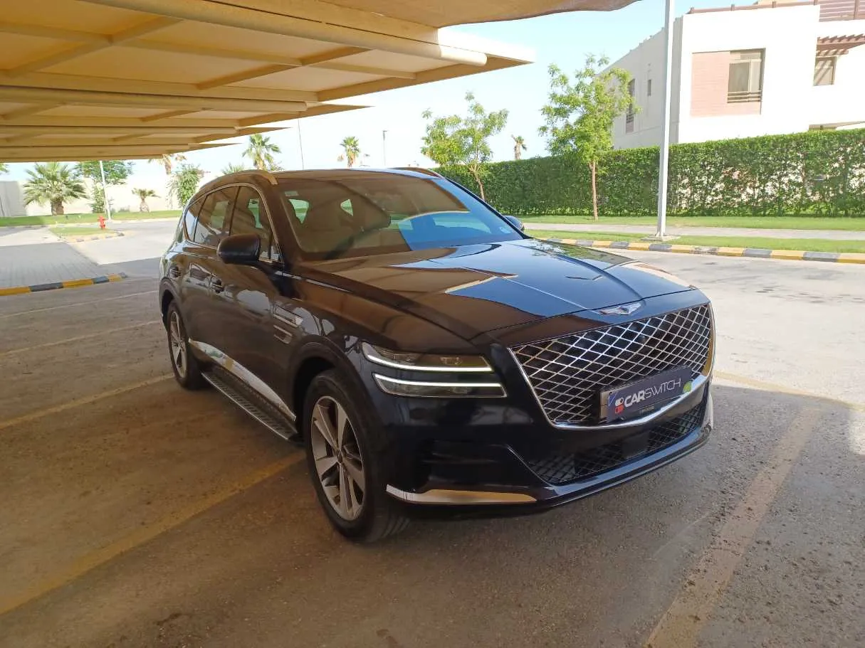 Car image 3