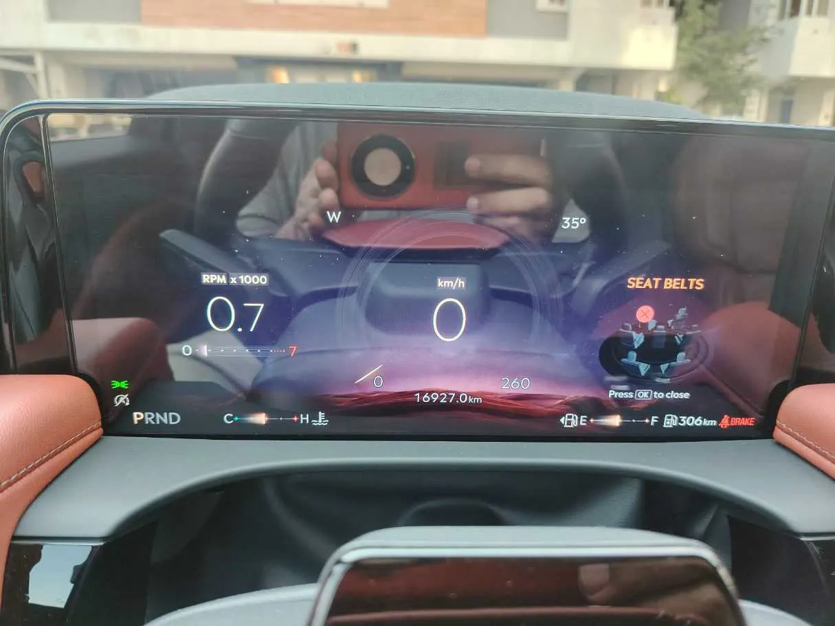 Car image 29