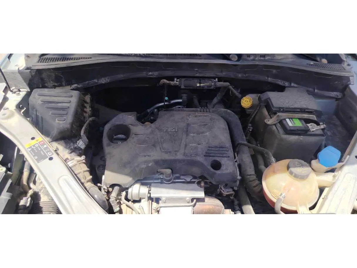 Car image 38