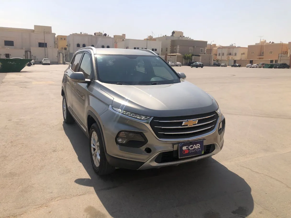 Car image 3