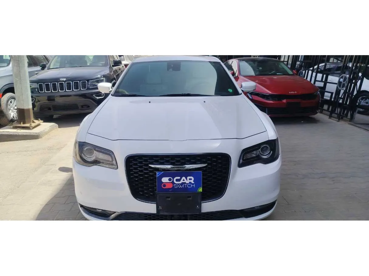 Car image 2