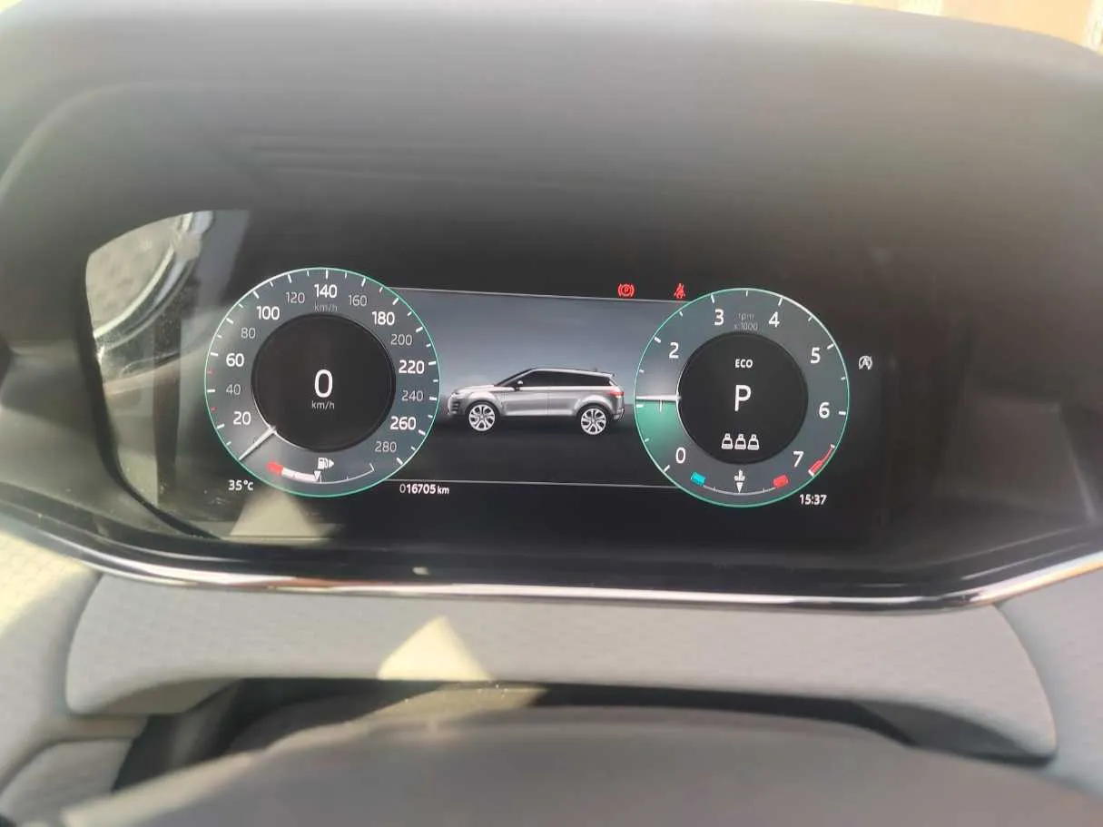 Car image 23