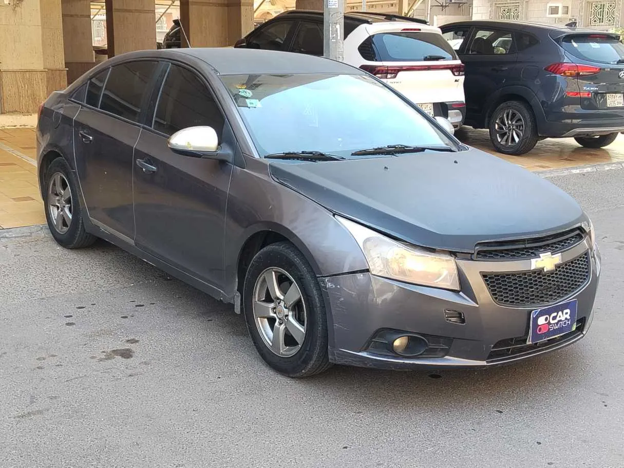 Car image 3