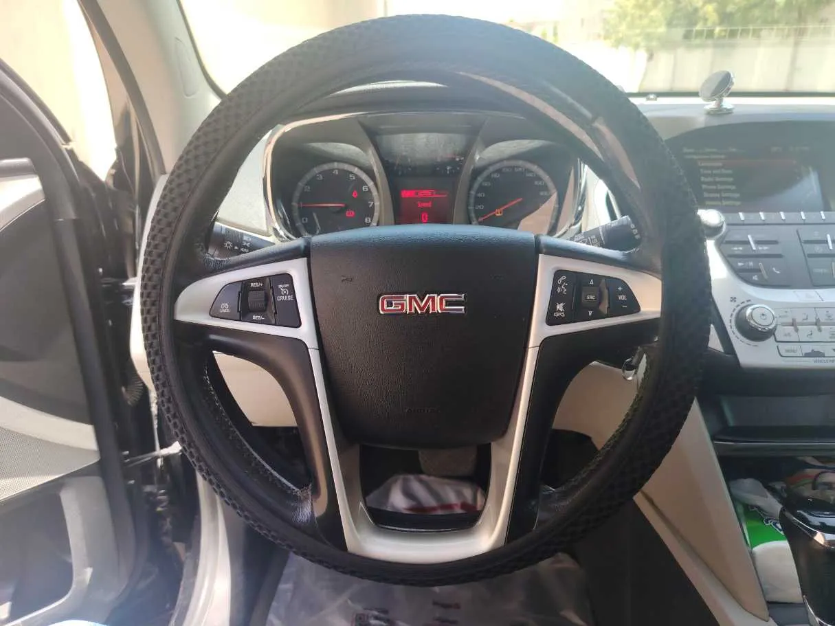 Car image 22