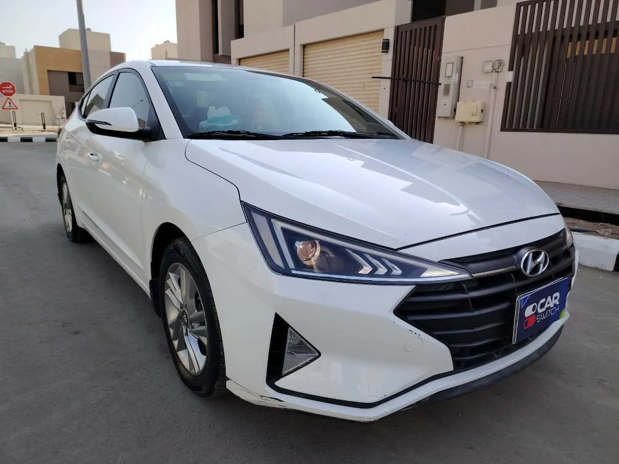 Car image 3