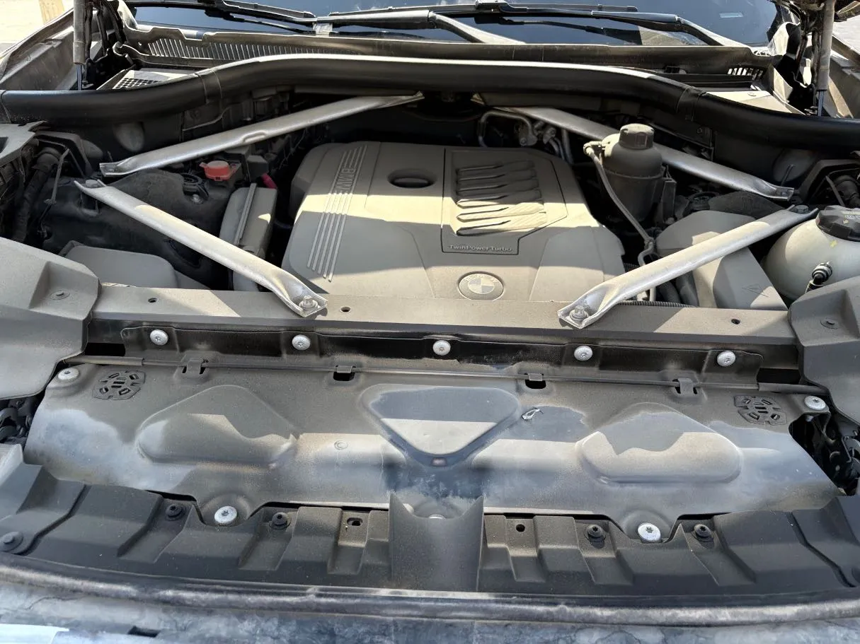 Car image 31
