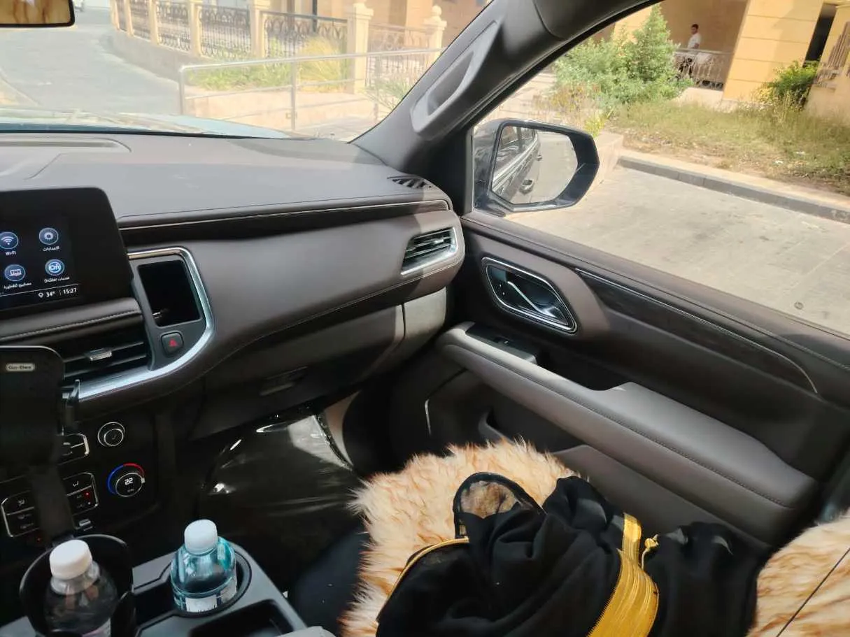 Car image 36