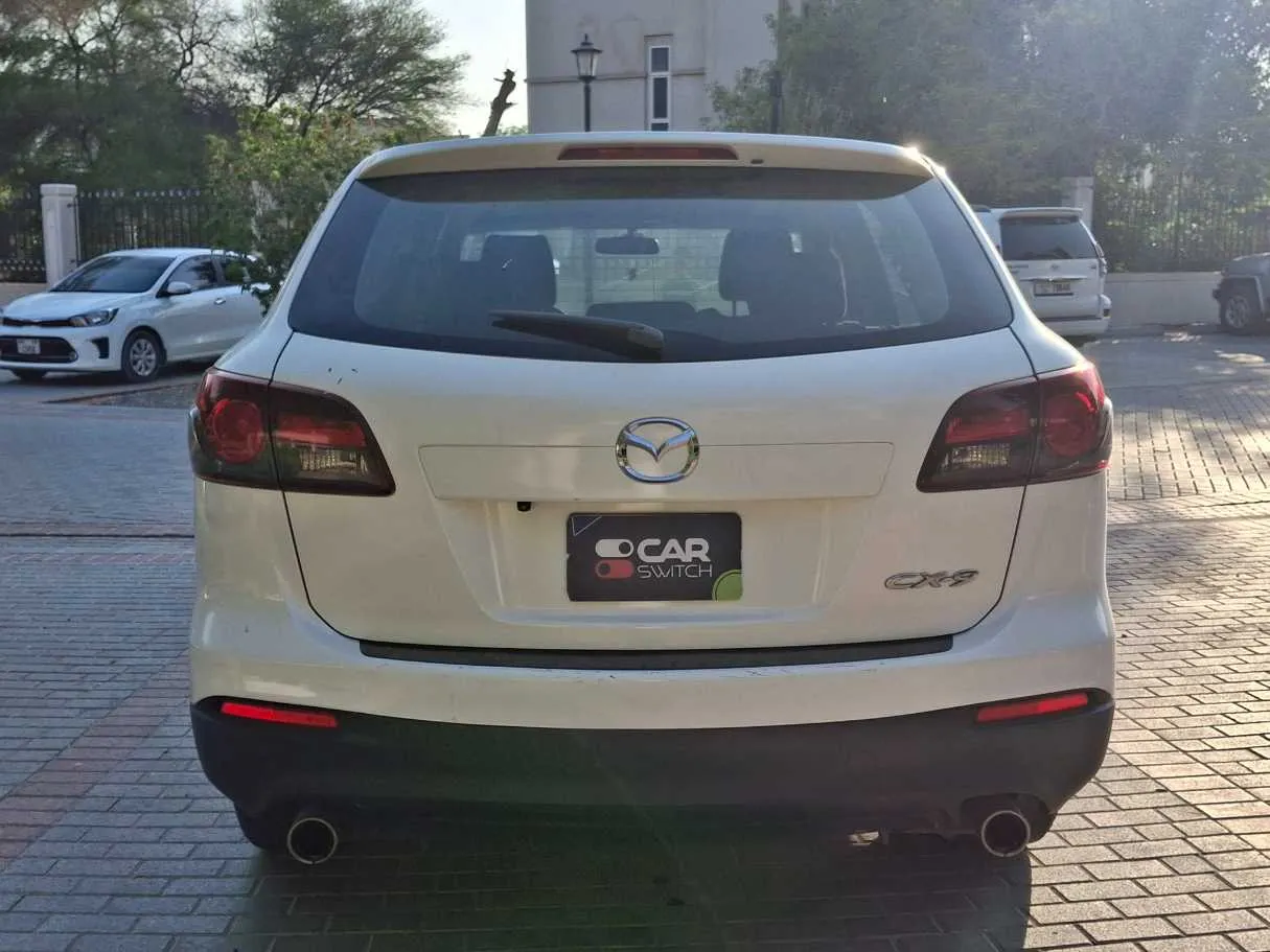 Car image 6