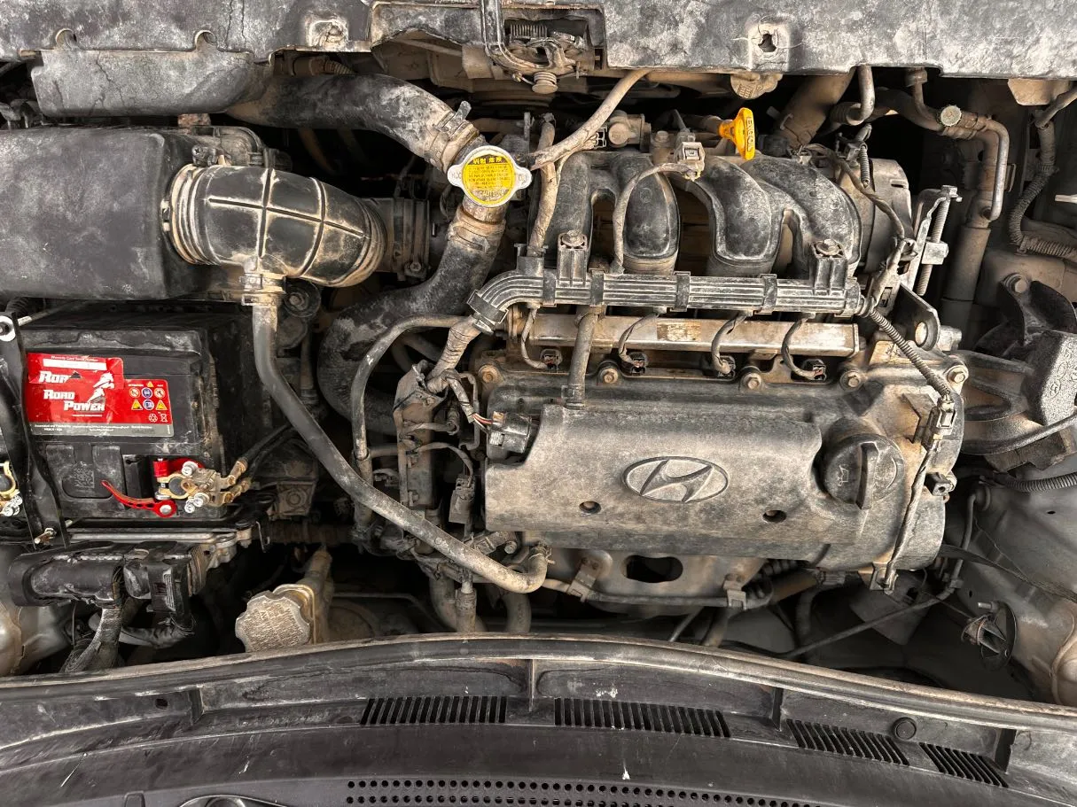 Car image 23