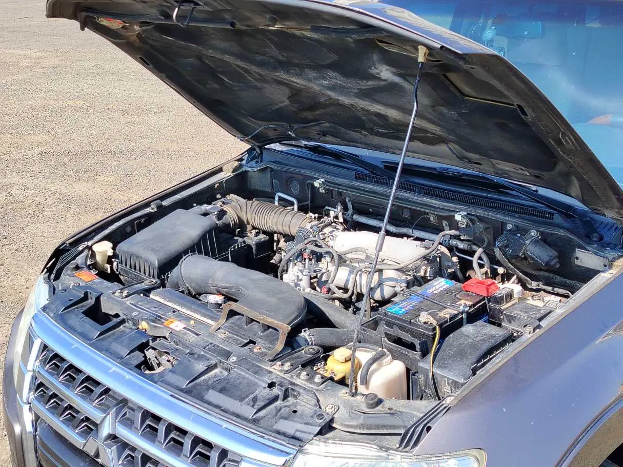 Car image 32