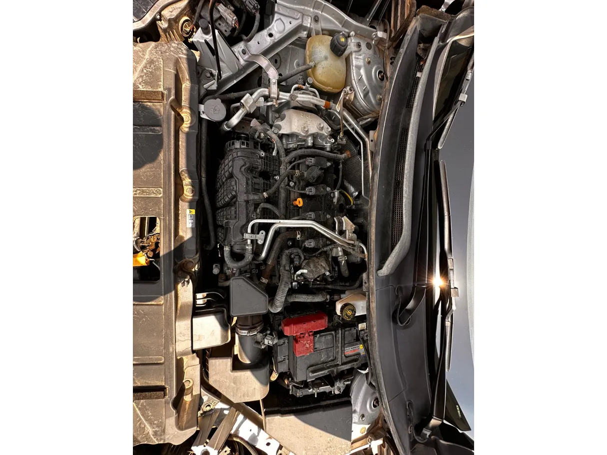 Car image 28
