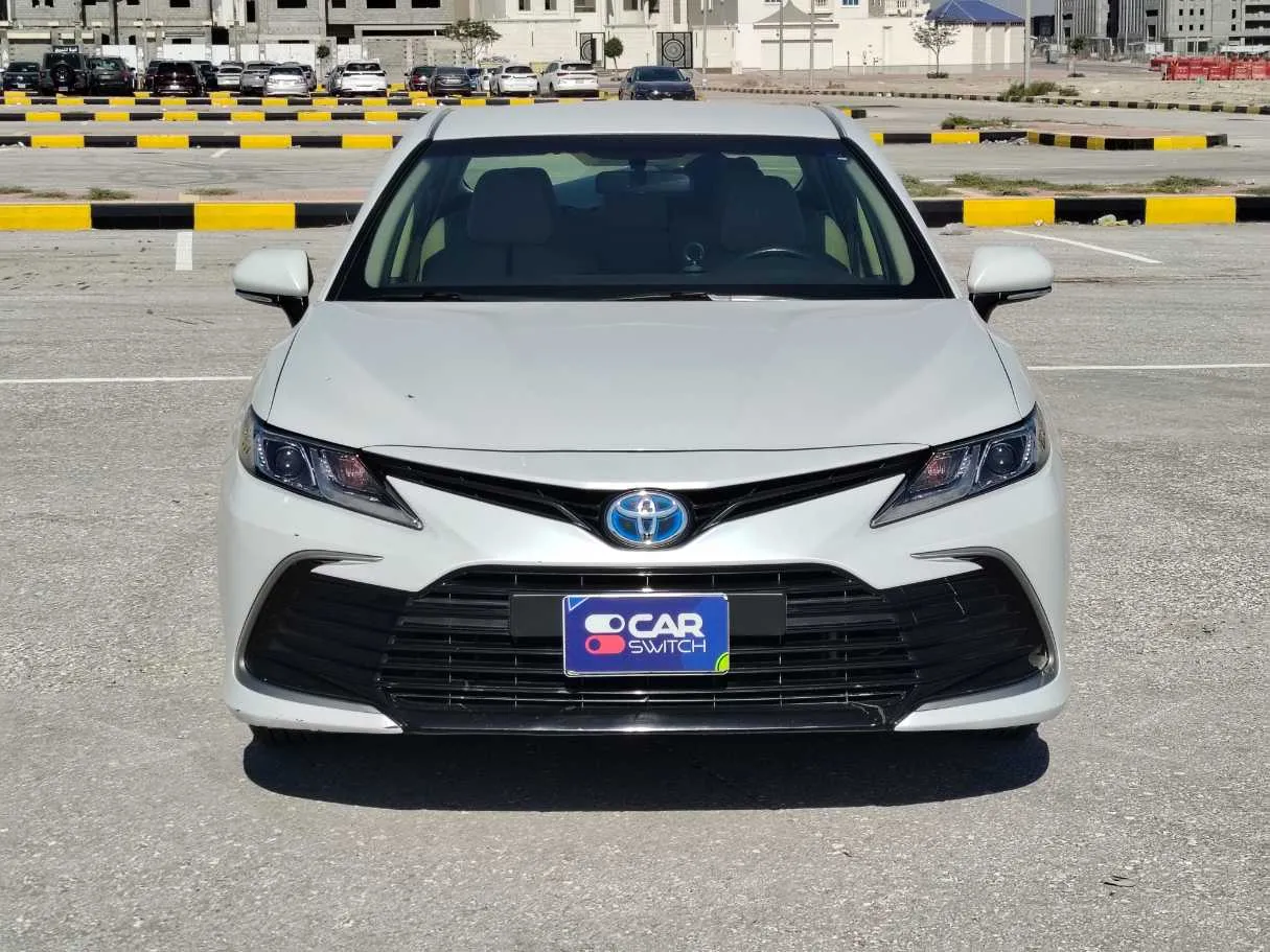 Car image 2