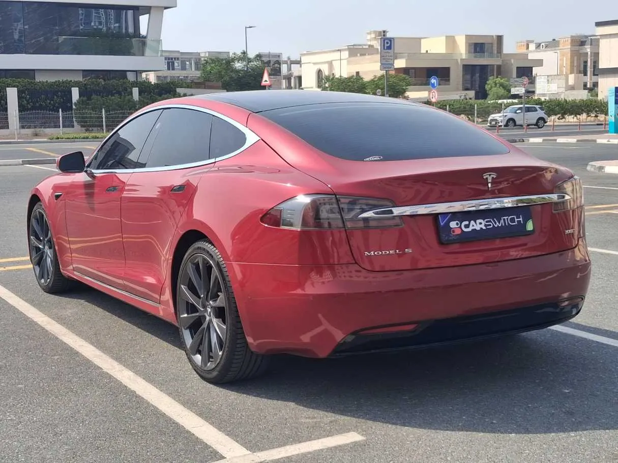 Car image 7