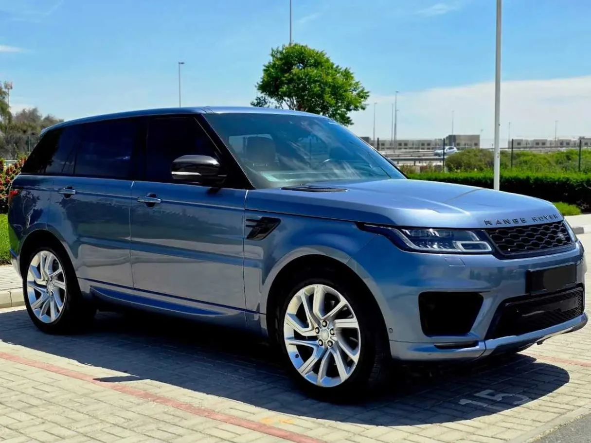 Car image 3