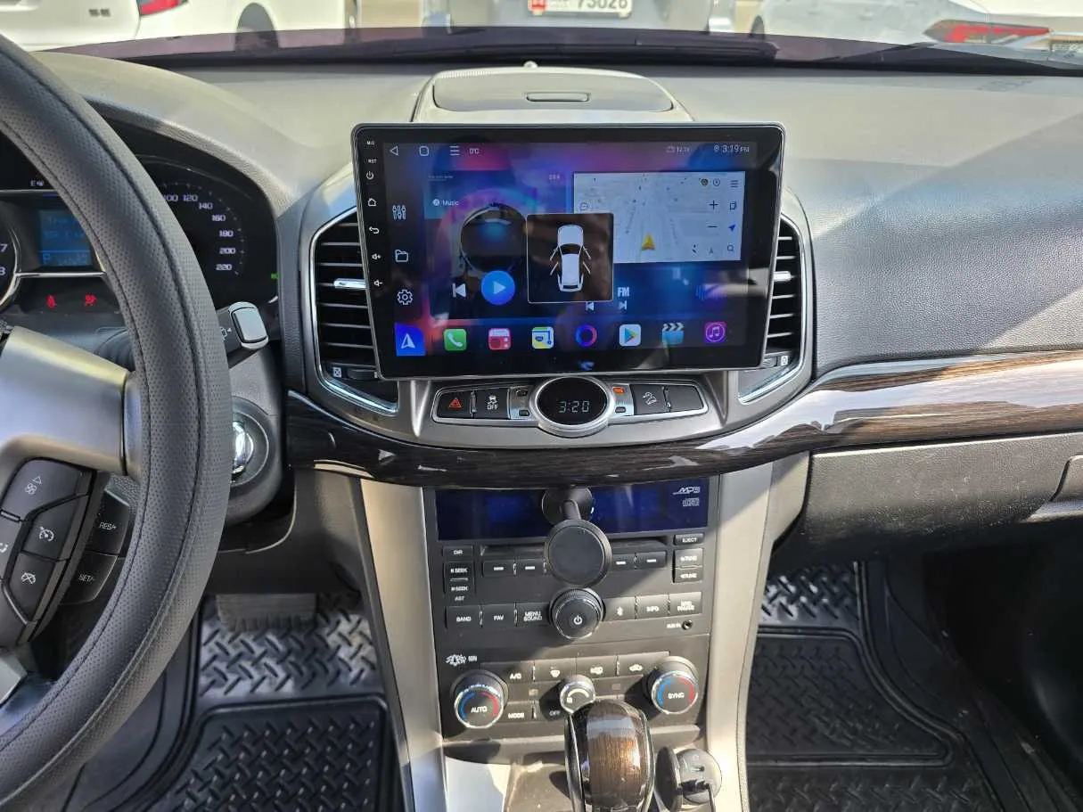 Car image 16