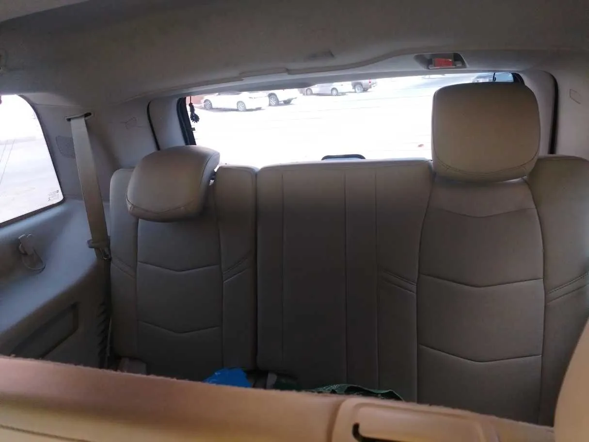 Car image 29