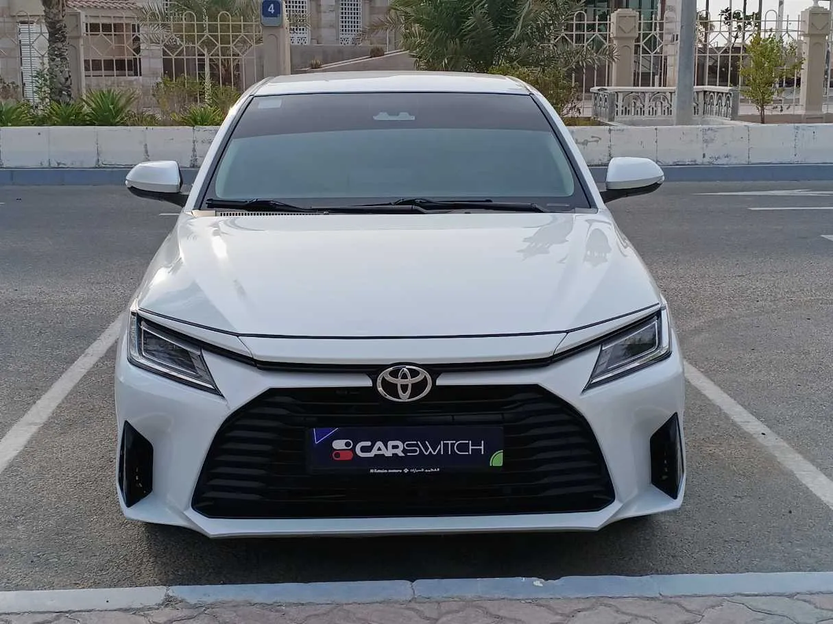 Car image 2