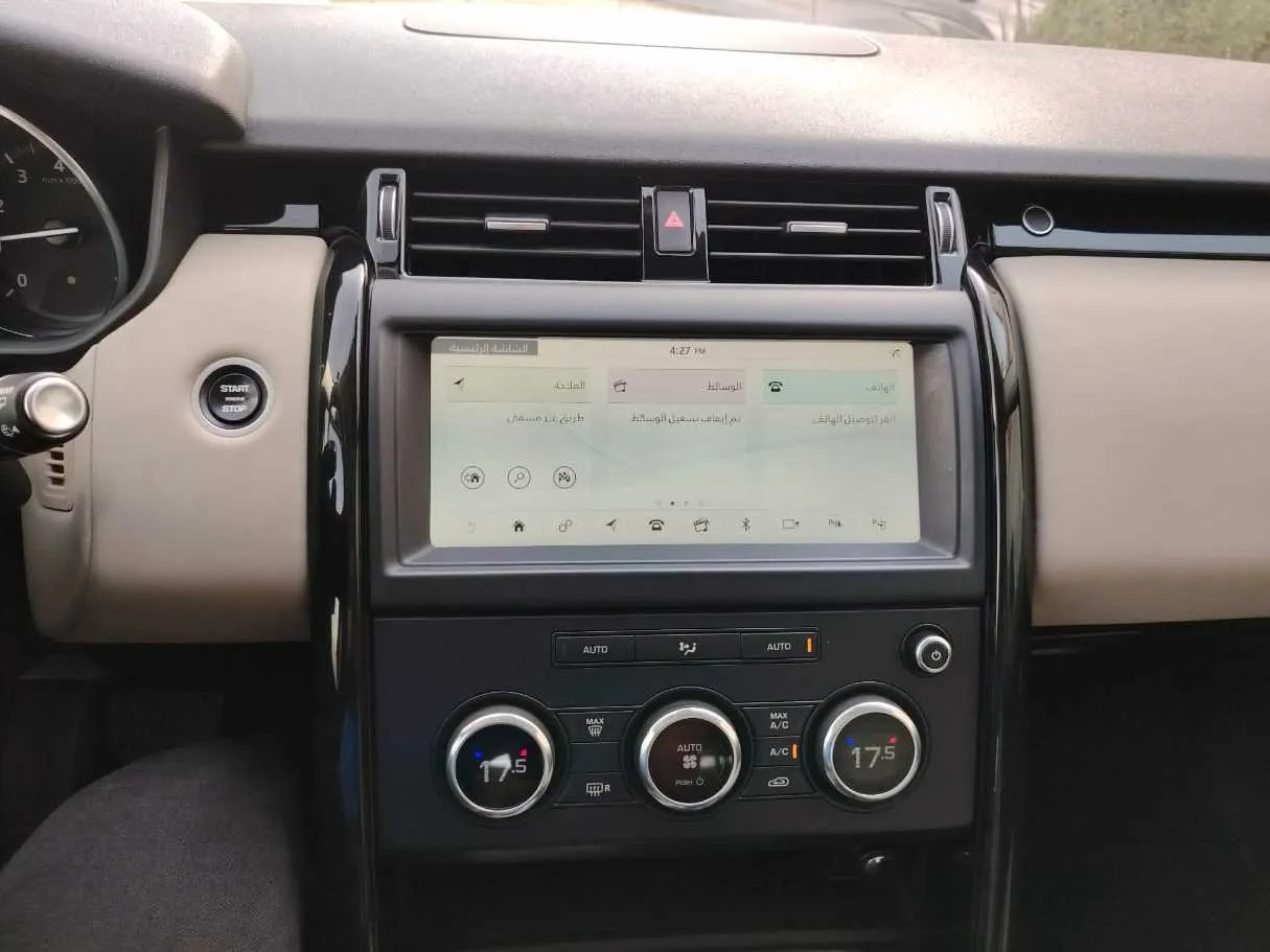 Car image 27