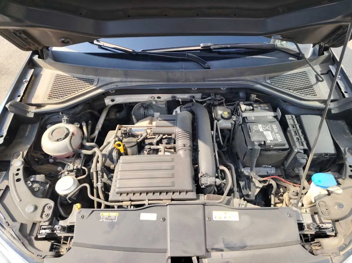 Car image 31