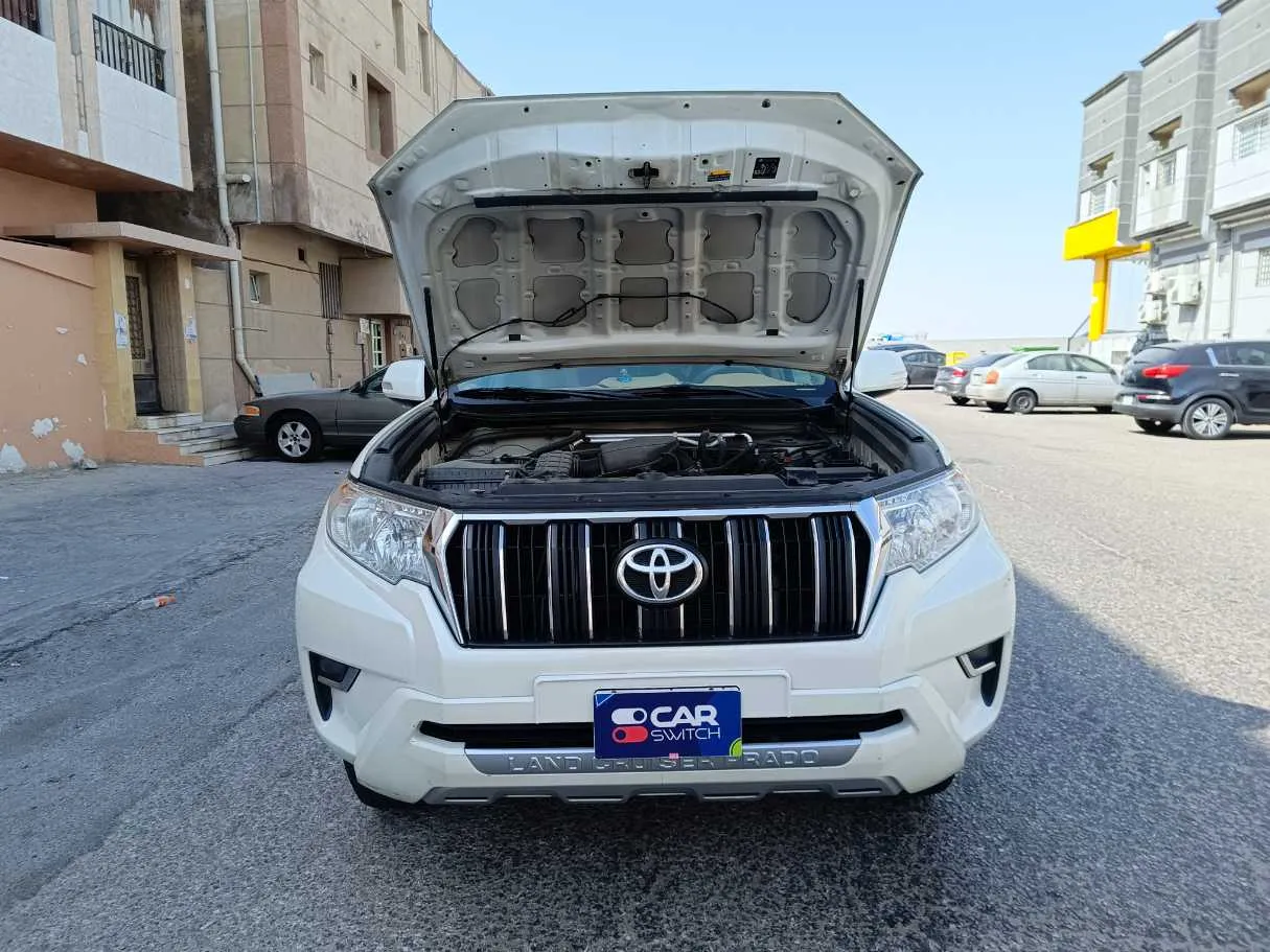 Car image 35