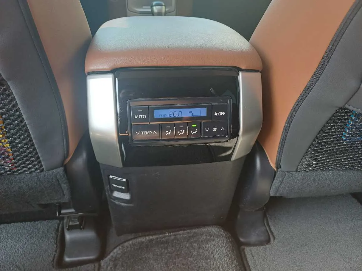 Car image 22