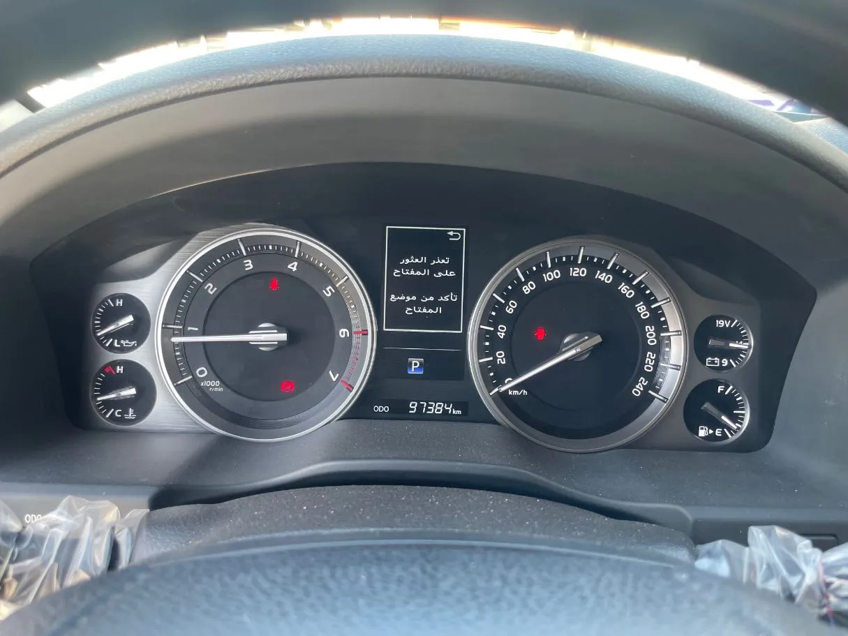 Car image 22