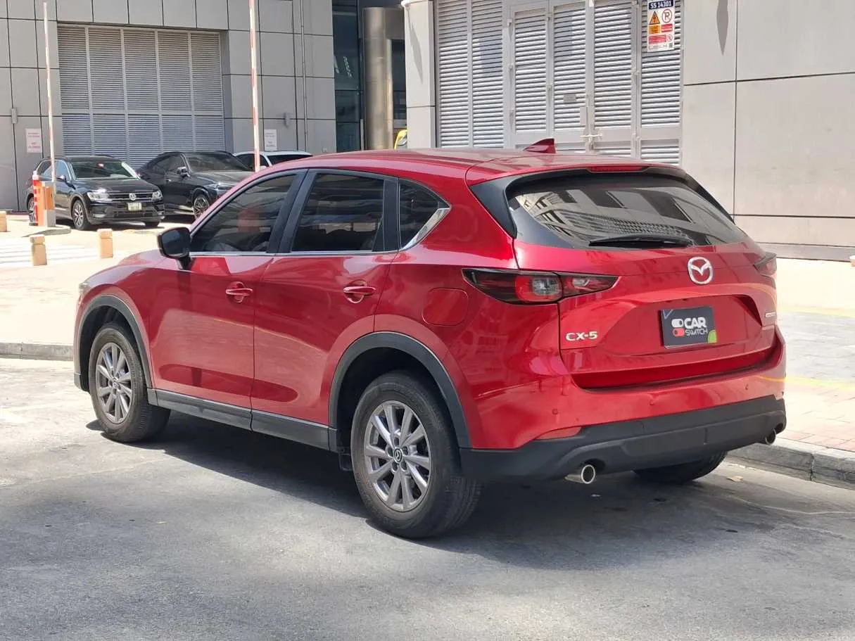 Car image 7