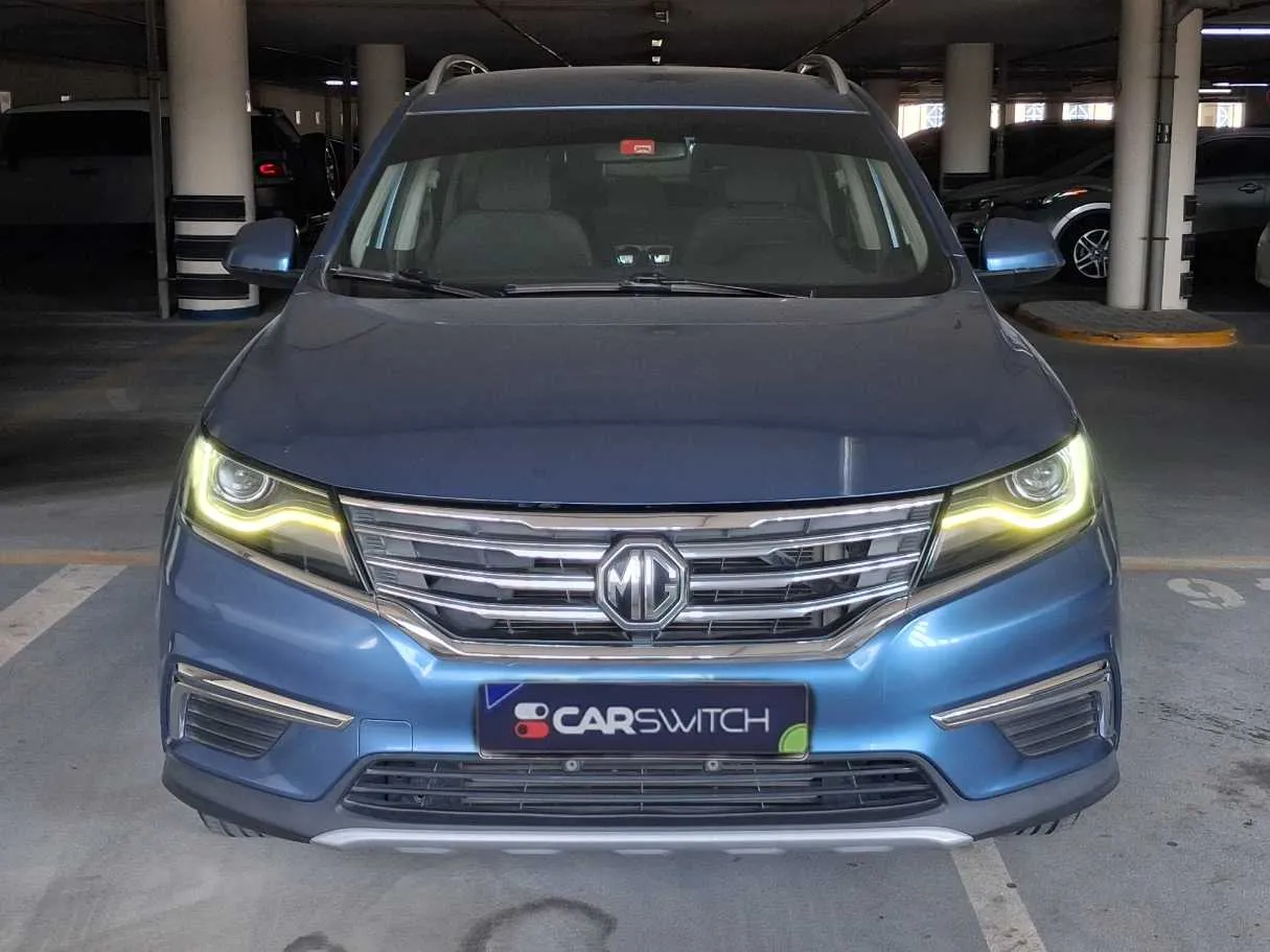 Car image 2