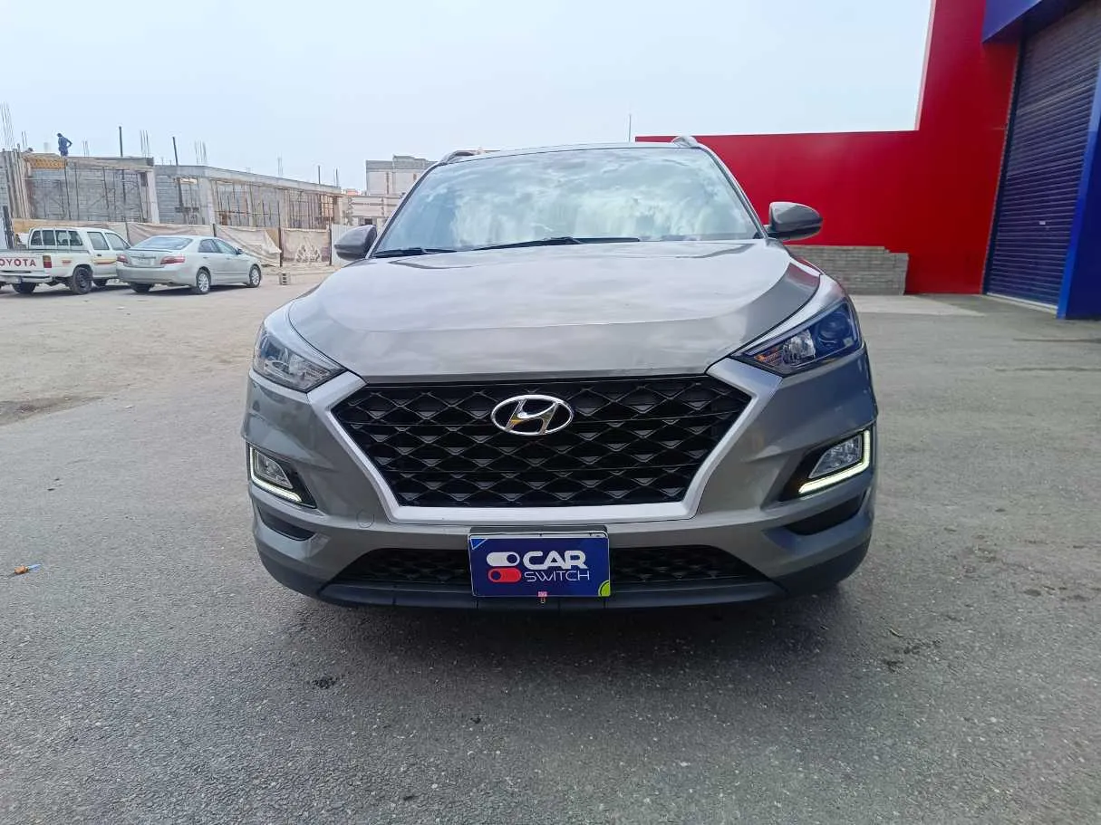Car image 2
