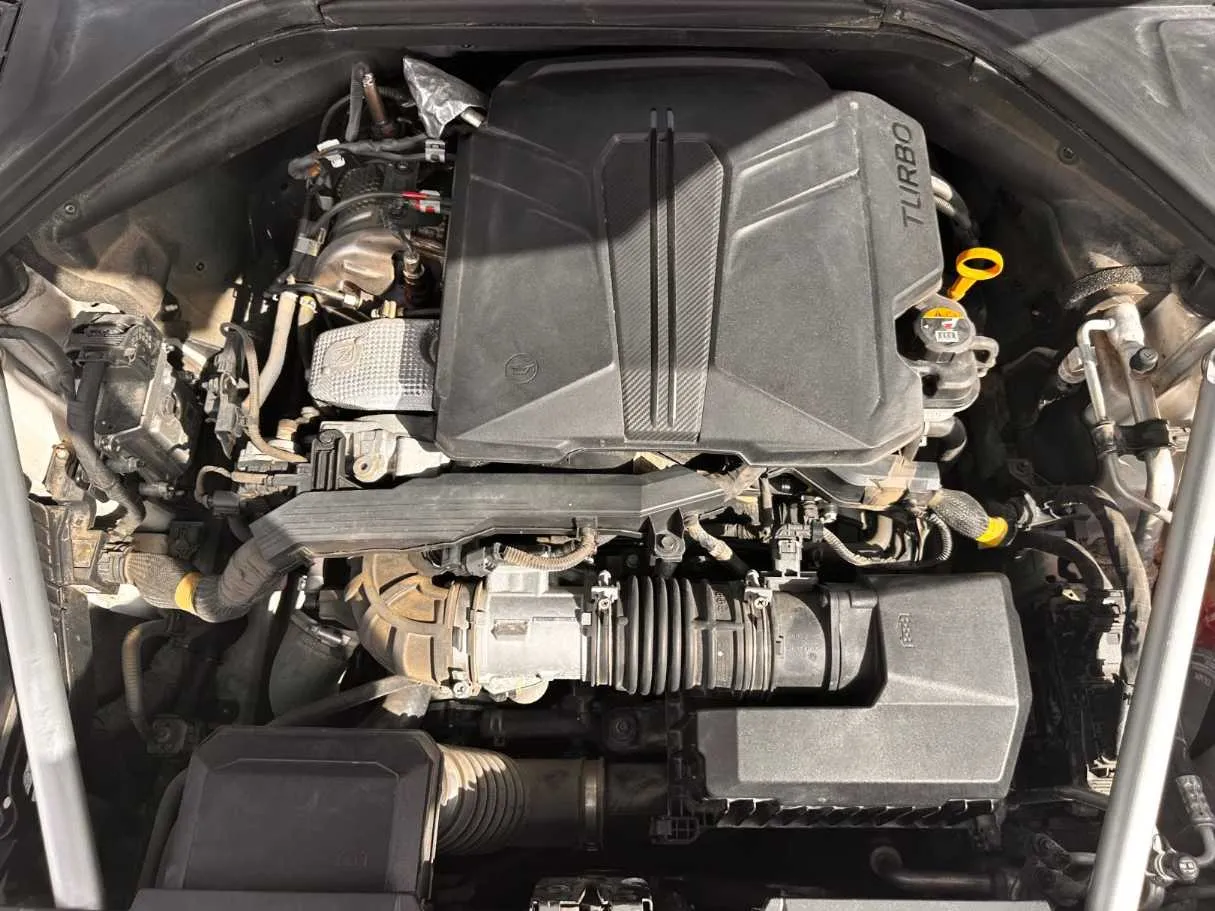 Car image 28