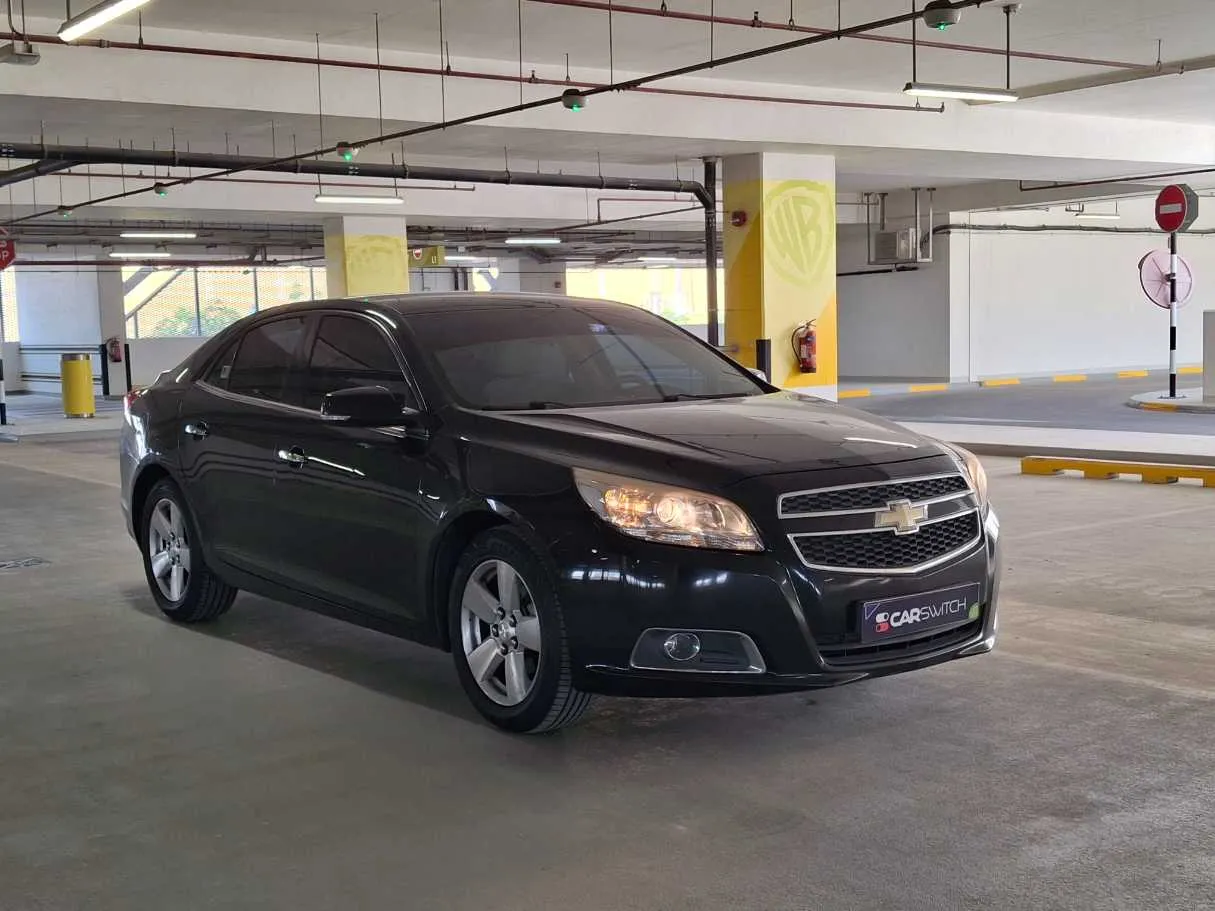 Car image 3