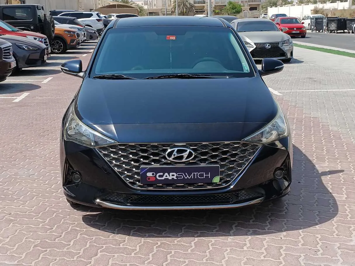 Car image 2