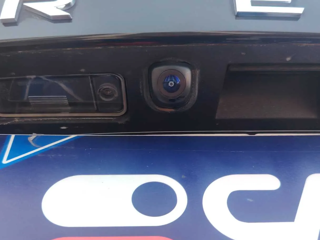 Car image 31