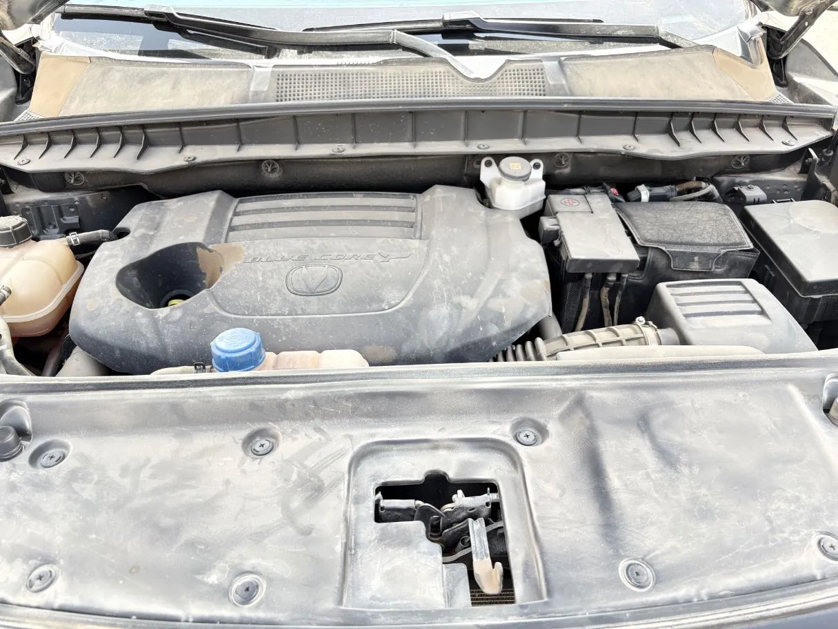 Car image 29