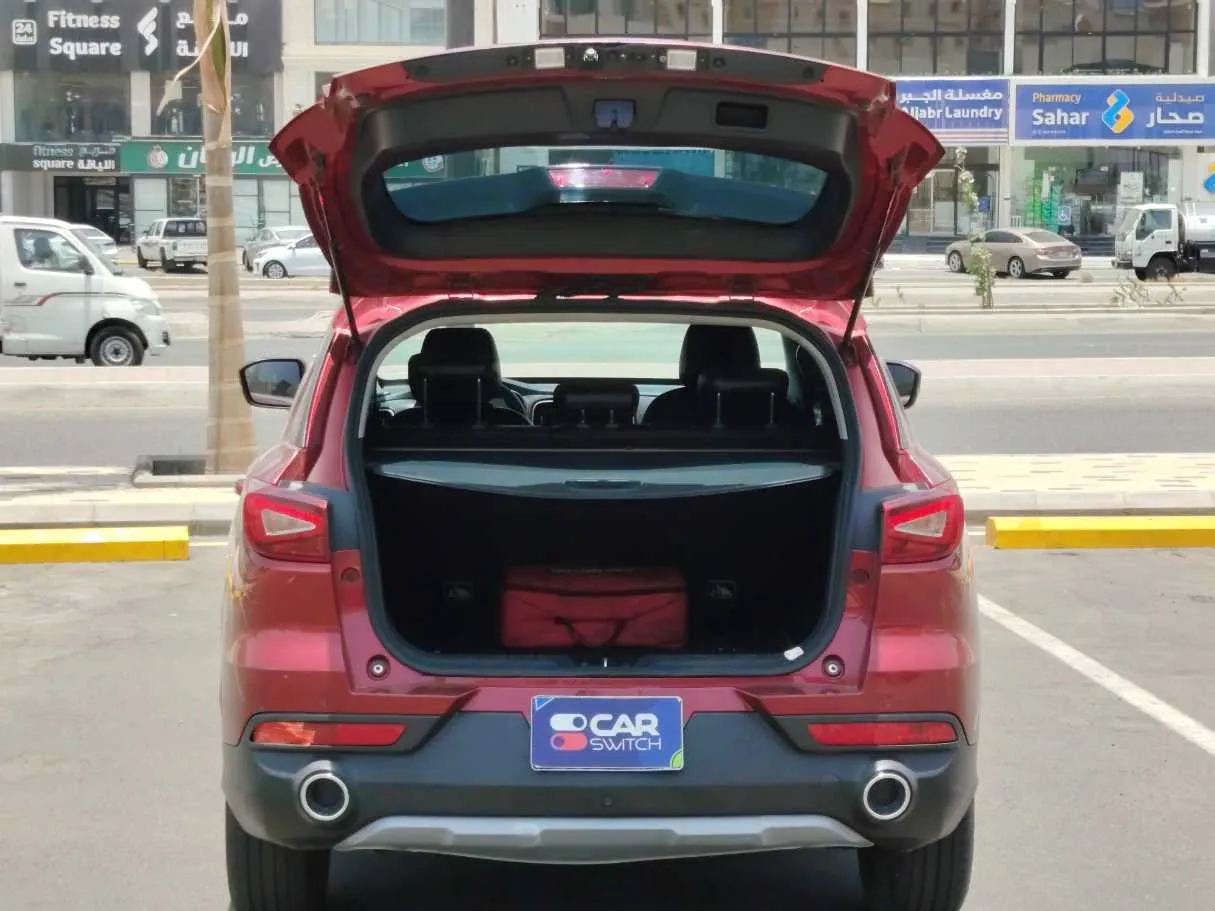 Car image 23