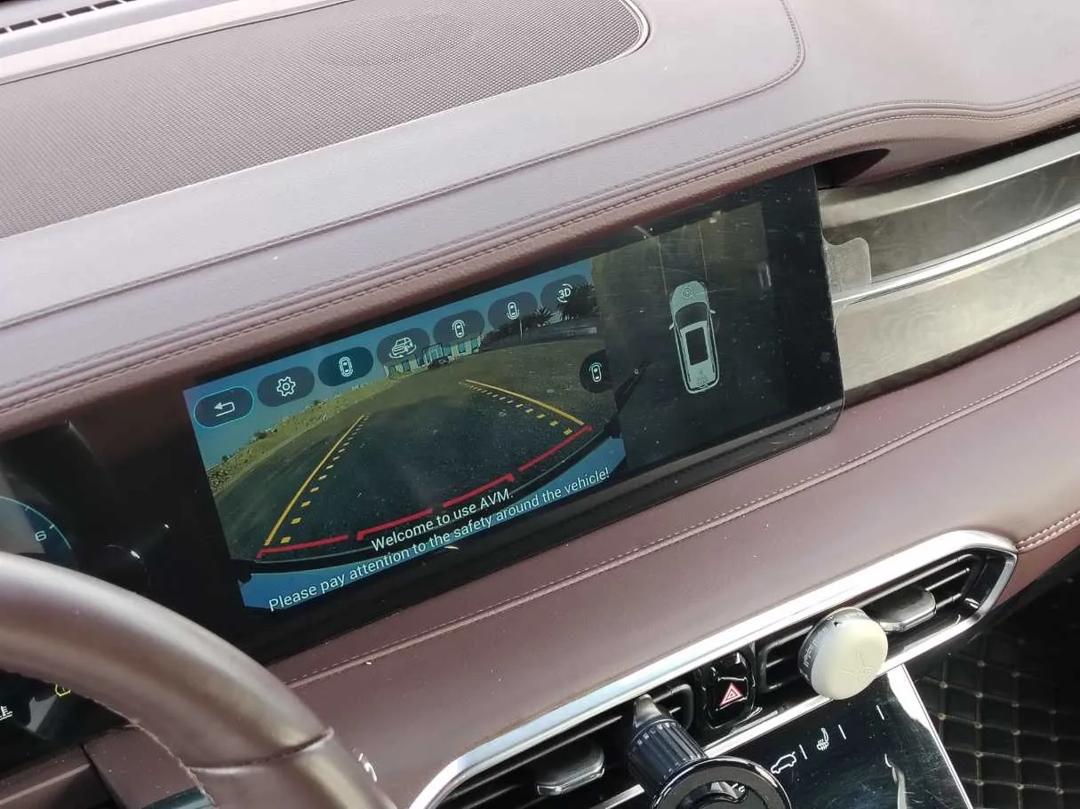 Car image 29