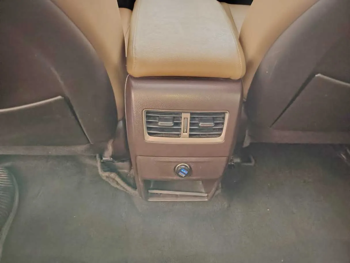 Car image 45
